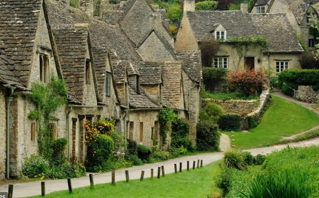 Large Stylish Luxury Cotswold Cottage - Ideal For Families, W/ Ev Charging Andoversford Extérieur photo