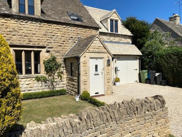 Large Stylish Luxury Cotswold Cottage - Ideal For Families, W/ Ev Charging Andoversford Extérieur photo